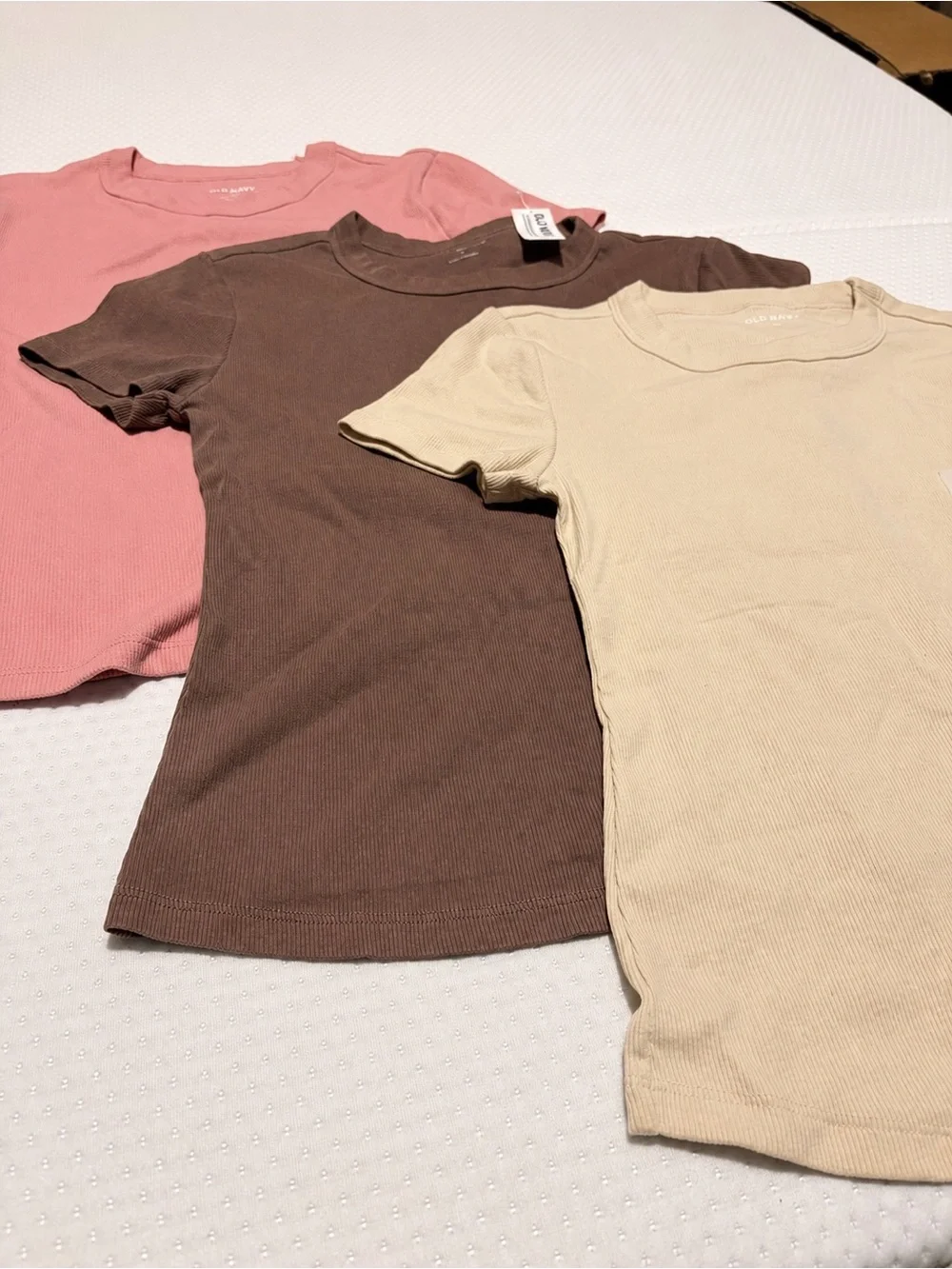 NWT Old Navy Snug Ribbed Crew Neck T-Shirt Bundle – 3 Pack | Size Small | Neutra